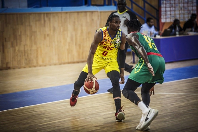 爱游戏体育平台包含NBA常规赛国际比赛日走向成谜；武汉三镇手感冰凉；信心回归；临场指挥获称赞的词条